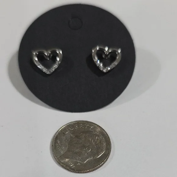 Minimalist Silver Heart Earrings | Dainty Chic Sparkling Studs for Women Jewelry - Picture 6 of 8